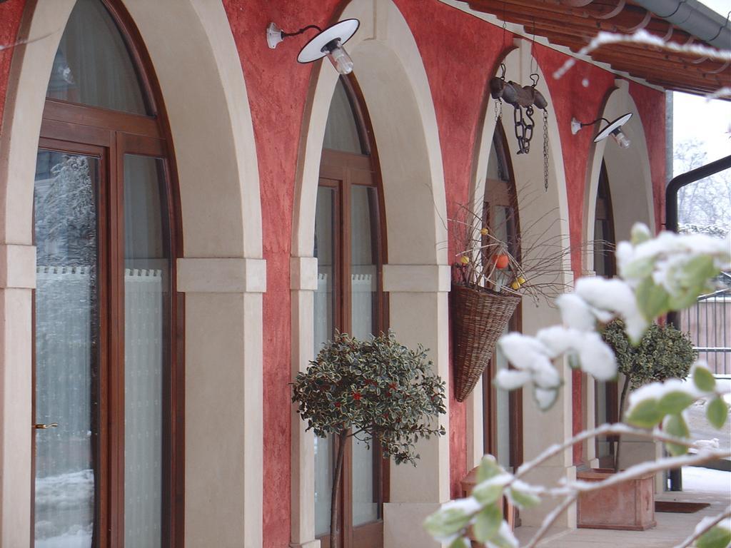 Agriturismo Gian Galeazzo Visconti Pensionat Valeggio sul Mincio Exteriör bild