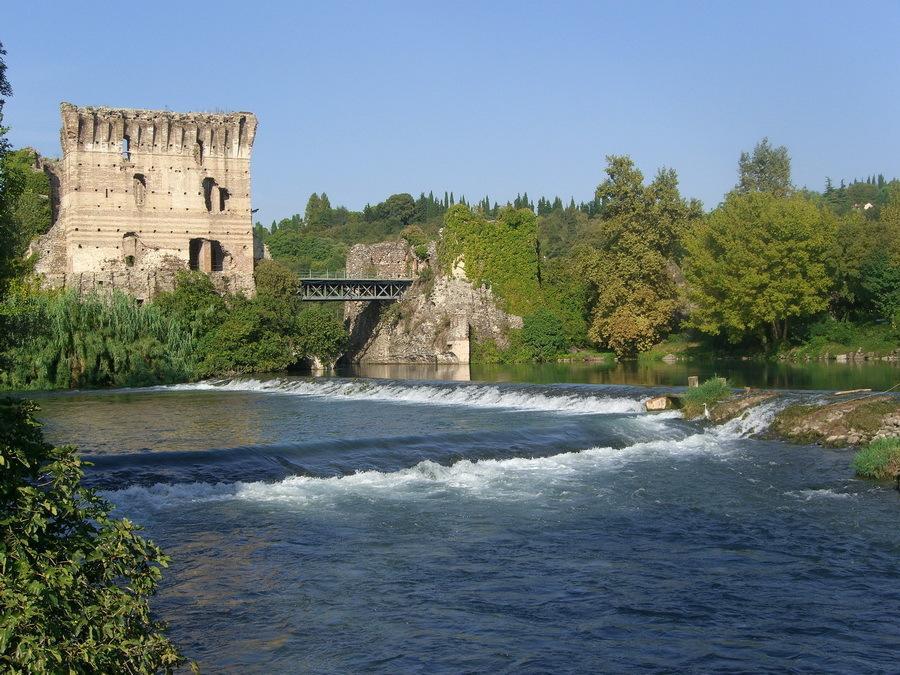 Agriturismo Gian Galeazzo Visconti Pensionat Valeggio sul Mincio Exteriör bild
